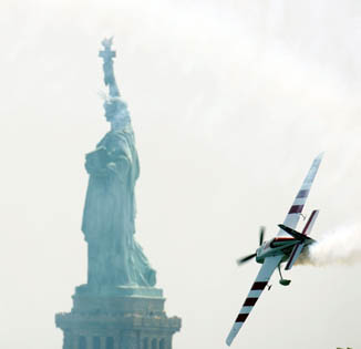 RBAR_New York_Race Day_Bonhomme